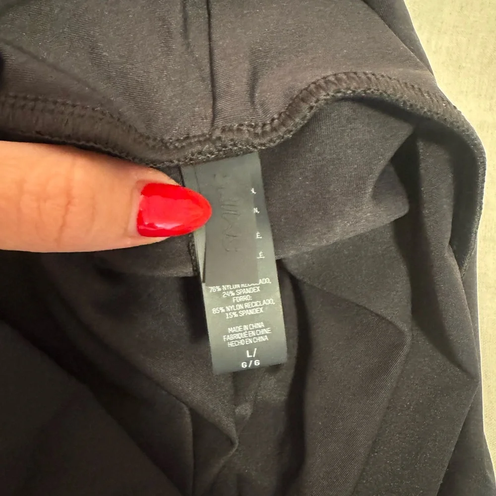 SKIMS Black Twist-Detail Pencil Midi Skirt